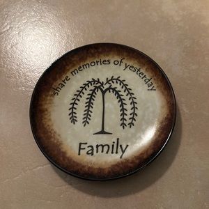 CARSON HOME ACCENTS-